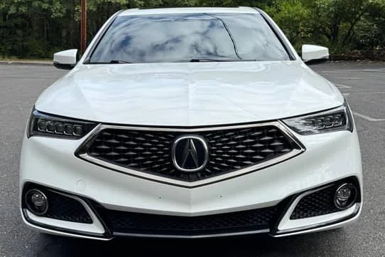 2018 Acura TLX — Photos du véhicule 2
