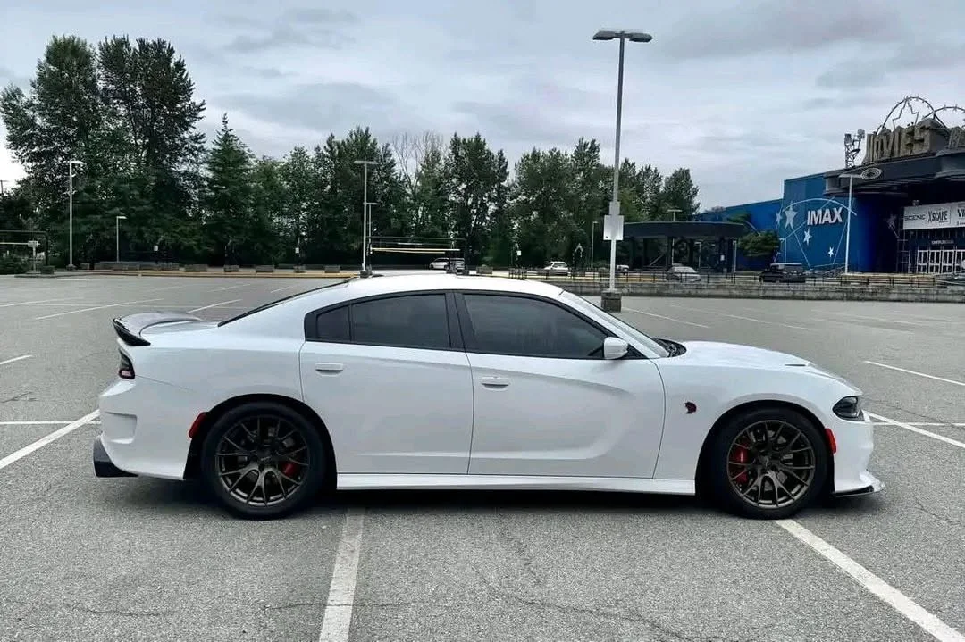 2017 DODGE Dodge Charger SRT Hellcat — Fahrzeugfotos 10