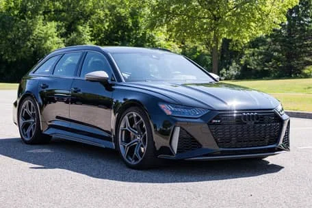 2024 Audi C8 RS6 — Fahrzeugfotos 2