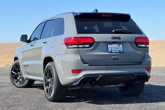 2021 jeep Grand Cherokee — Fahrzeugfotos 6