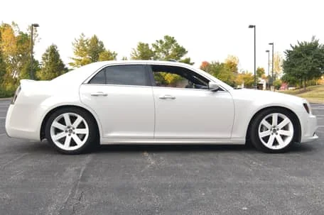 2012 Chrysler 300 — Fahrzeugfotos 3