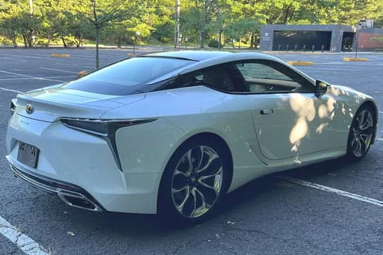2021 Lexus LC 500 — Vehicle photos 8